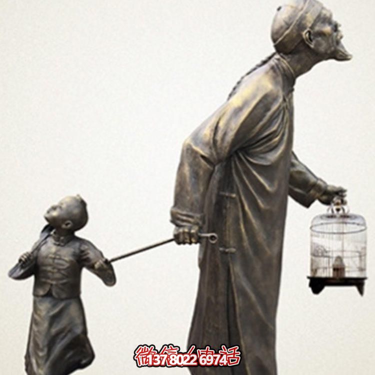 玻璃鋼仿銅雕塑，景觀遛鳥(niǎo)人物裝點(diǎn)戶(hù)外環(huán)境