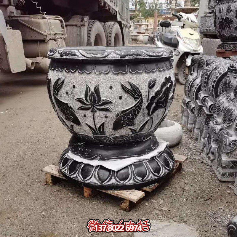 雅致雙魚(yú)石雕花盆，為您的庭院增添藝術(shù)氣息