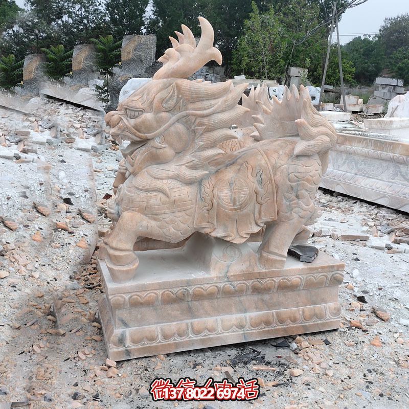 傳承古老文化，精美大理石麒麟雕塑