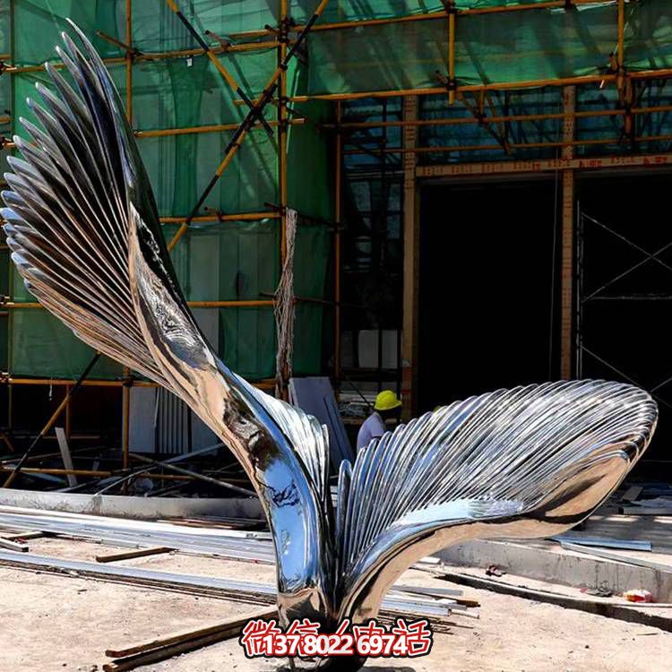 現(xiàn)代風格不銹鋼噴泉擺件，創(chuàng)造完美的戶外水景