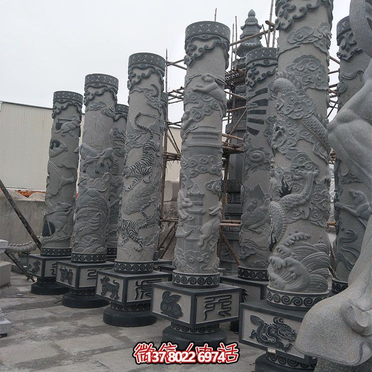 精美石雕十二生肖浮雕，傳承文化，點綴廣場柱子
