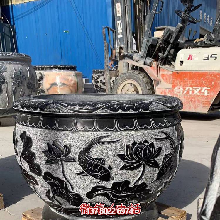 精美荷花浮雕缸，融合經典元素，打造清新安靜空間