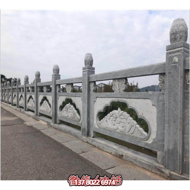 精致青石石雕欄桿，打造美麗公園景區(qū)