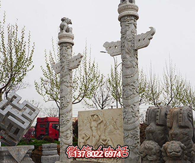 廣場(chǎng)景觀盤(pán)龍柱石雕 廣場(chǎng)景觀盤(pán)龍柱石雕